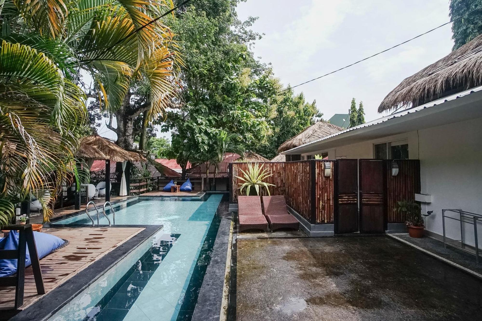 Готель Kampung 168 Джимбаран Екстер'єр фото
